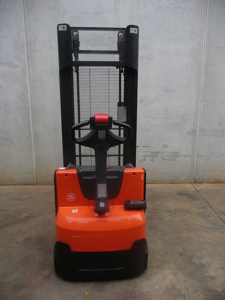 BT SWE 100 - Штабелер: фото 5 BT SWE 100 - Штабелер: фото 5