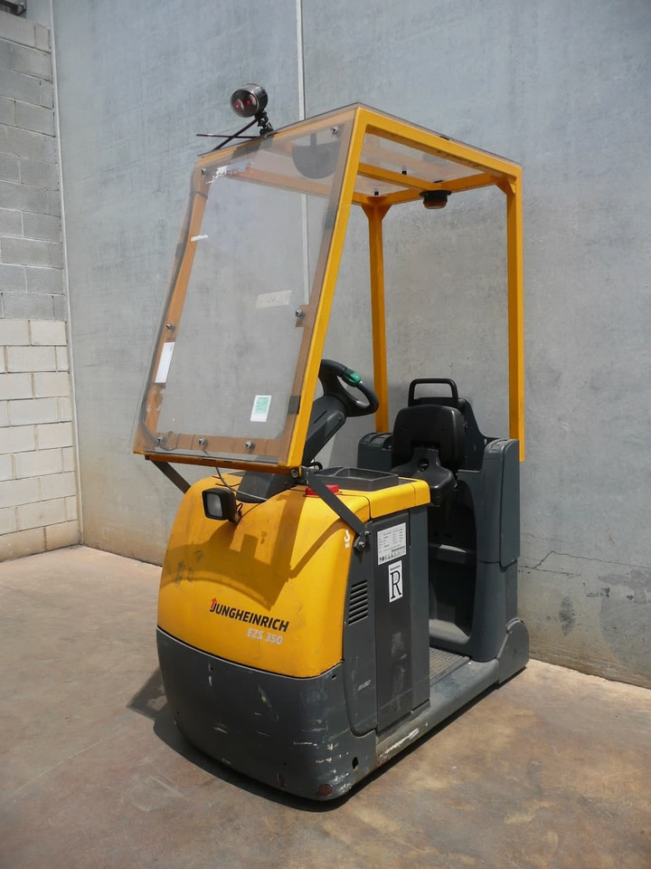 Jungheinrich EZS 350 XL - Складской тягач: фото 1 Jungheinrich EZS 350 XL - Складской тягач: фото 1