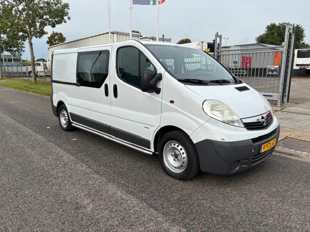 Opel Vivaro 2 2.0Cdti /84kW-E4 crew cab L2H1 - Легковой фургон, Грузопассажирский фургон: фото 3 Opel Vivaro 2 2.0Cdti /84kW-E4 crew cab L2H1 - Легковой фургон, Грузопассажирский фургон: фото 3