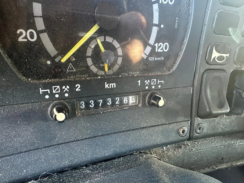 Scania P94-220 Chassis DB 4X2 NA 65115 Low Milage - Грузовик-шасси: фото 4 Scania P94-220 Chassis DB 4X2 NA 65115 Low Milage - Грузовик-шасси: фото 4