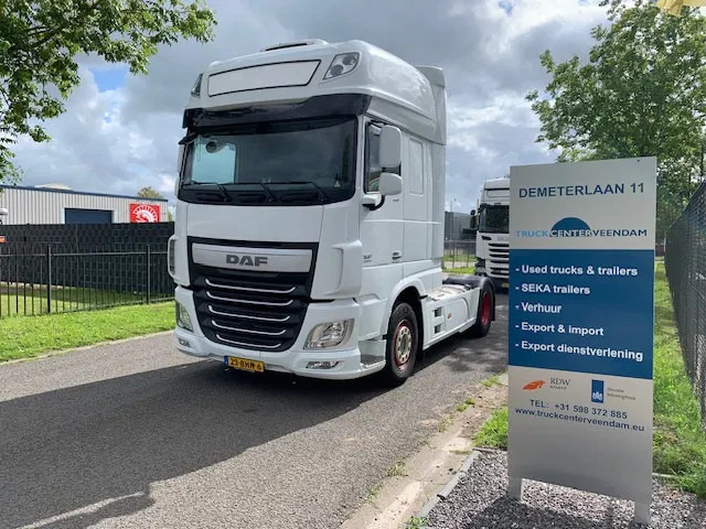 DAF XF 440 FT Euro6 SSC standairco 2 tanks TuV 09-2025 - Тягач: фото 1 DAF XF 440 FT Euro6 SSC standairco 2 tanks TuV 09-2025 - Тягач: фото 1