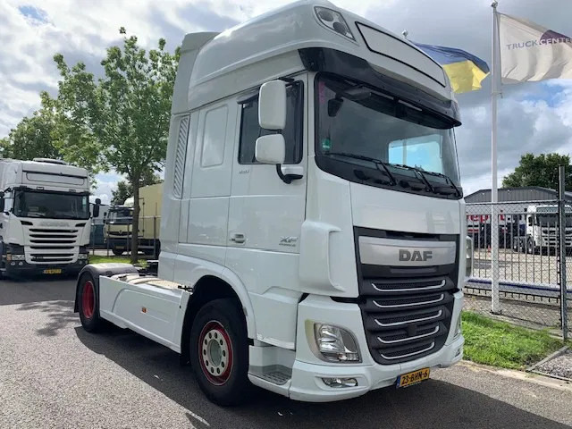 DAF XF 440 FT Euro6 SSC standairco 2 tanks TuV 09-2025 - Тягач: фото 3 DAF XF 440 FT Euro6 SSC standairco 2 tanks TuV 09-2025 - Тягач: фото 3
