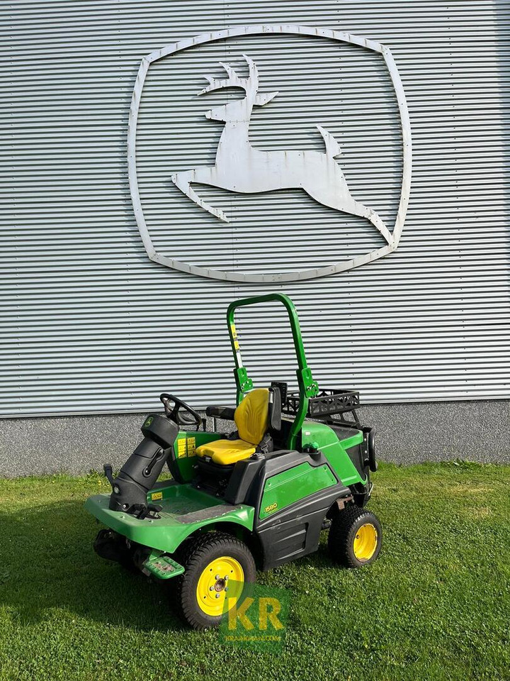 1580 John Deere - Газонокосилка: фото 1 1580 John Deere - Газонокосилка: фото 1