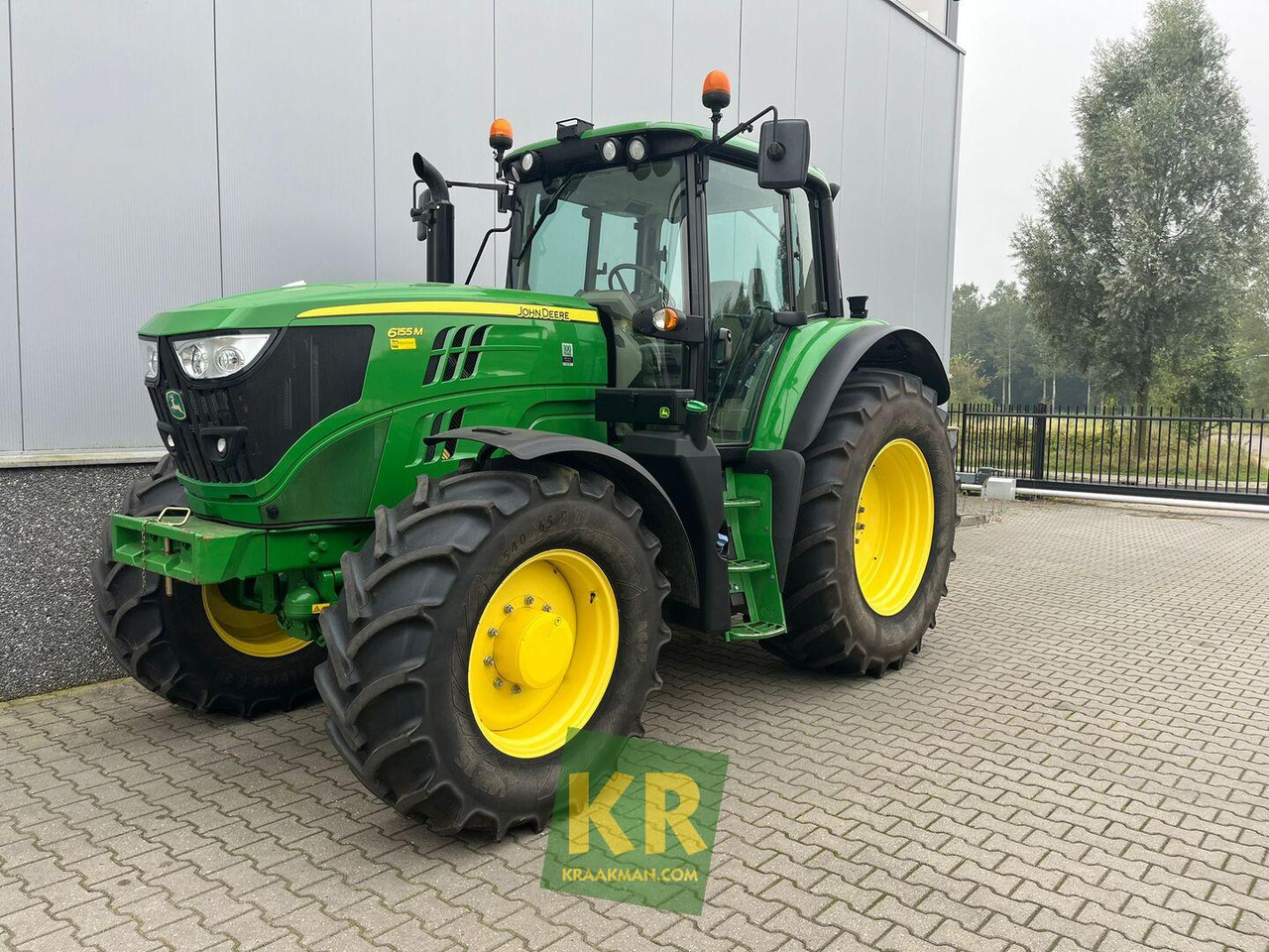 Трактор 6155M John Deere: фото 13