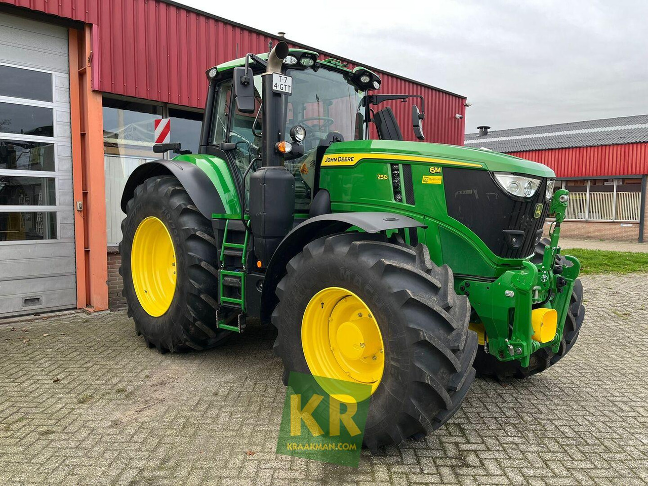 6M 250 John Deere - Трактор: фото 1 6M 250 John Deere - Трактор: фото 1