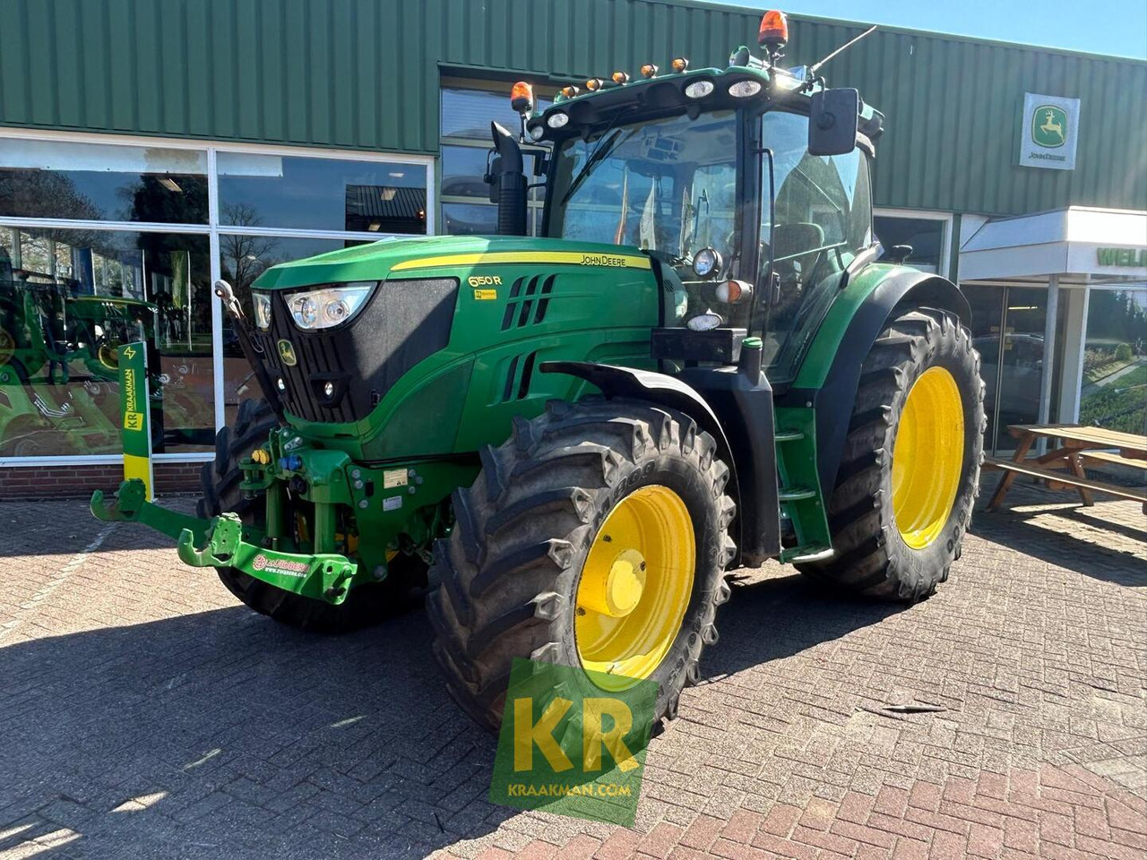 John Deere 6150R - Трактор: фото 1 John Deere 6150R - Трактор: фото 1