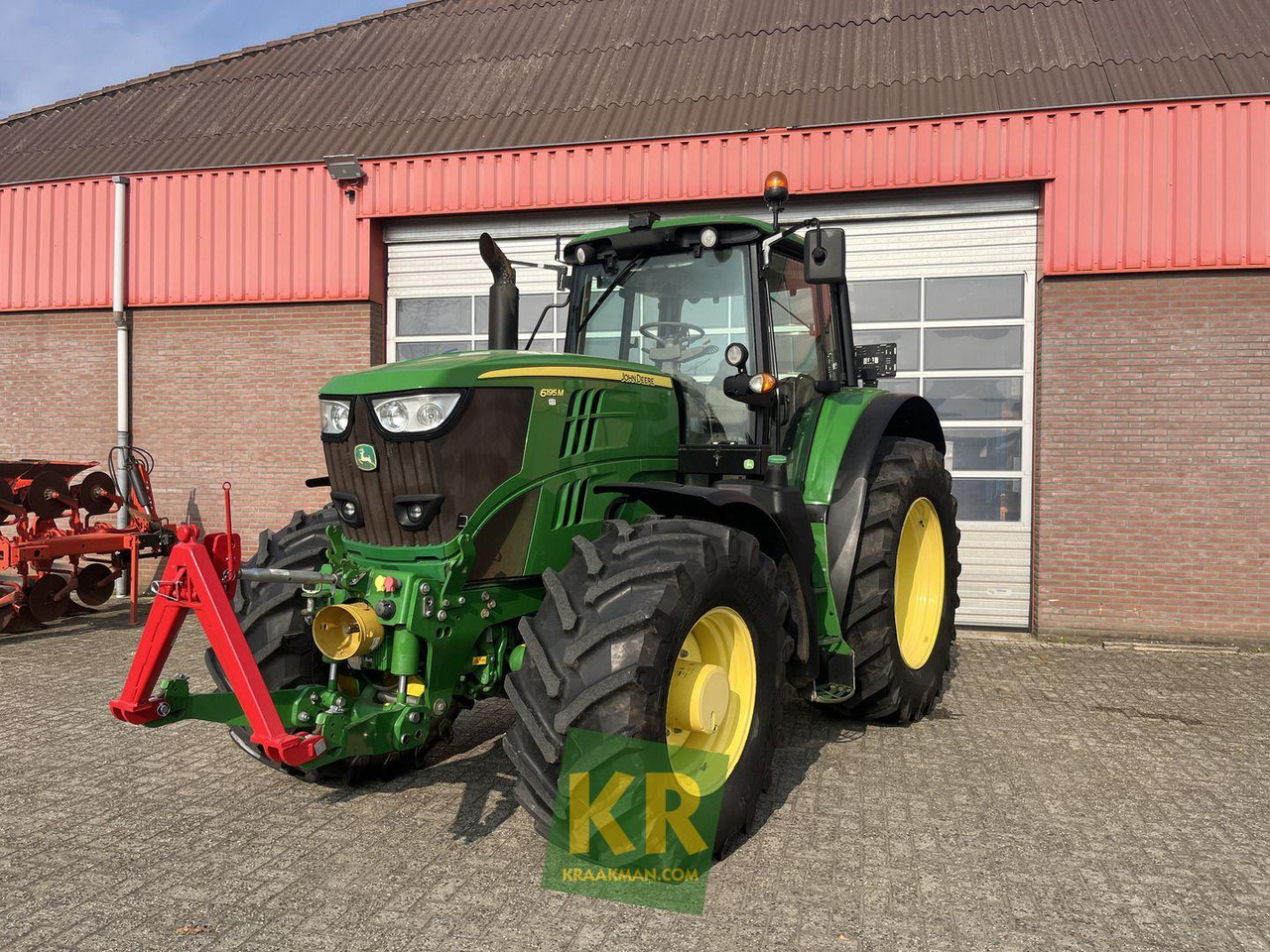 John Deere 6195M - Трактор: фото 3 John Deere 6195M - Трактор: фото 3