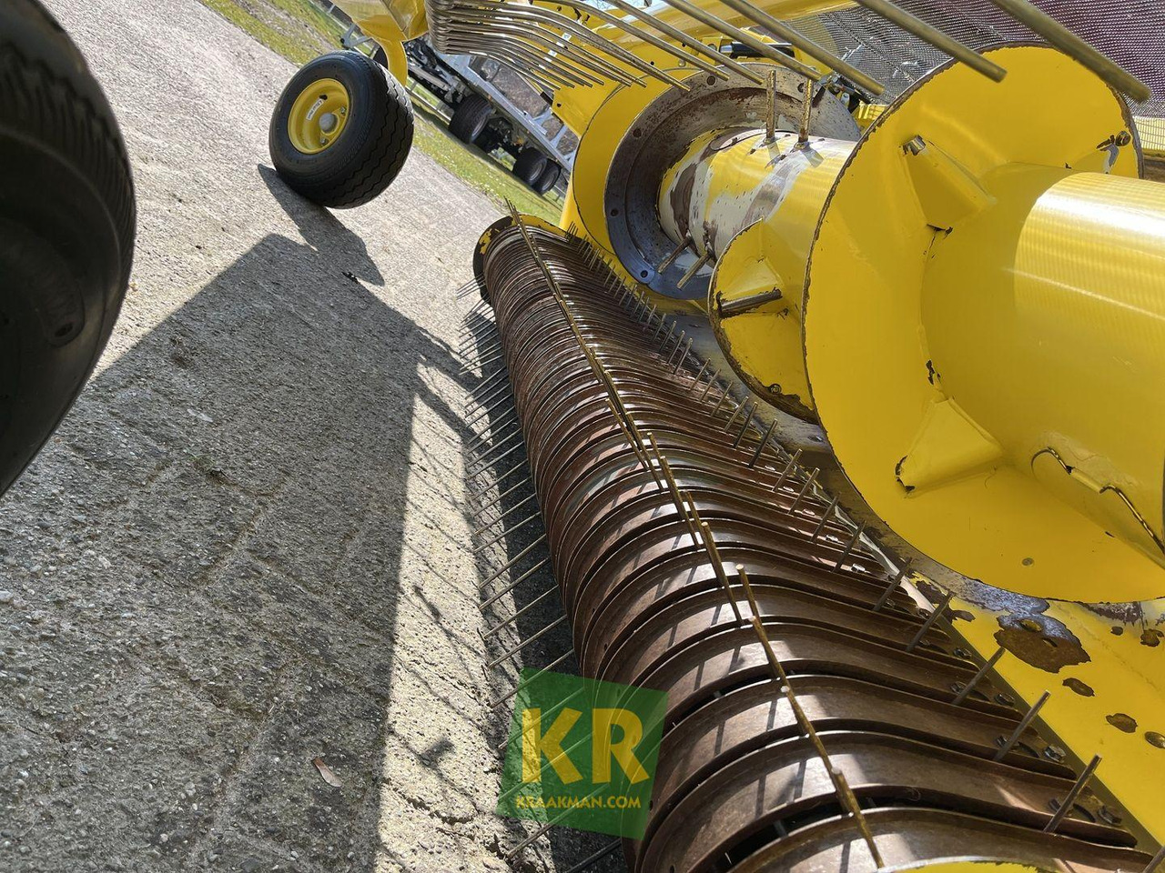 John Deere 630C - Оборудование для кормоуборочного комбайна: фото 5 John Deere 630C - Оборудование для кормоуборочного комбайна: фото 5