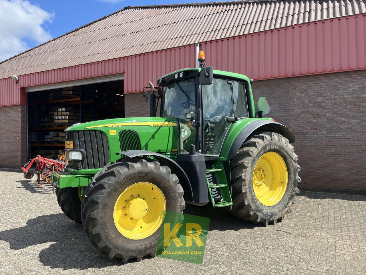 John Deere 6920 - Трактор: фото 5 John Deere 6920 - Трактор: фото 5