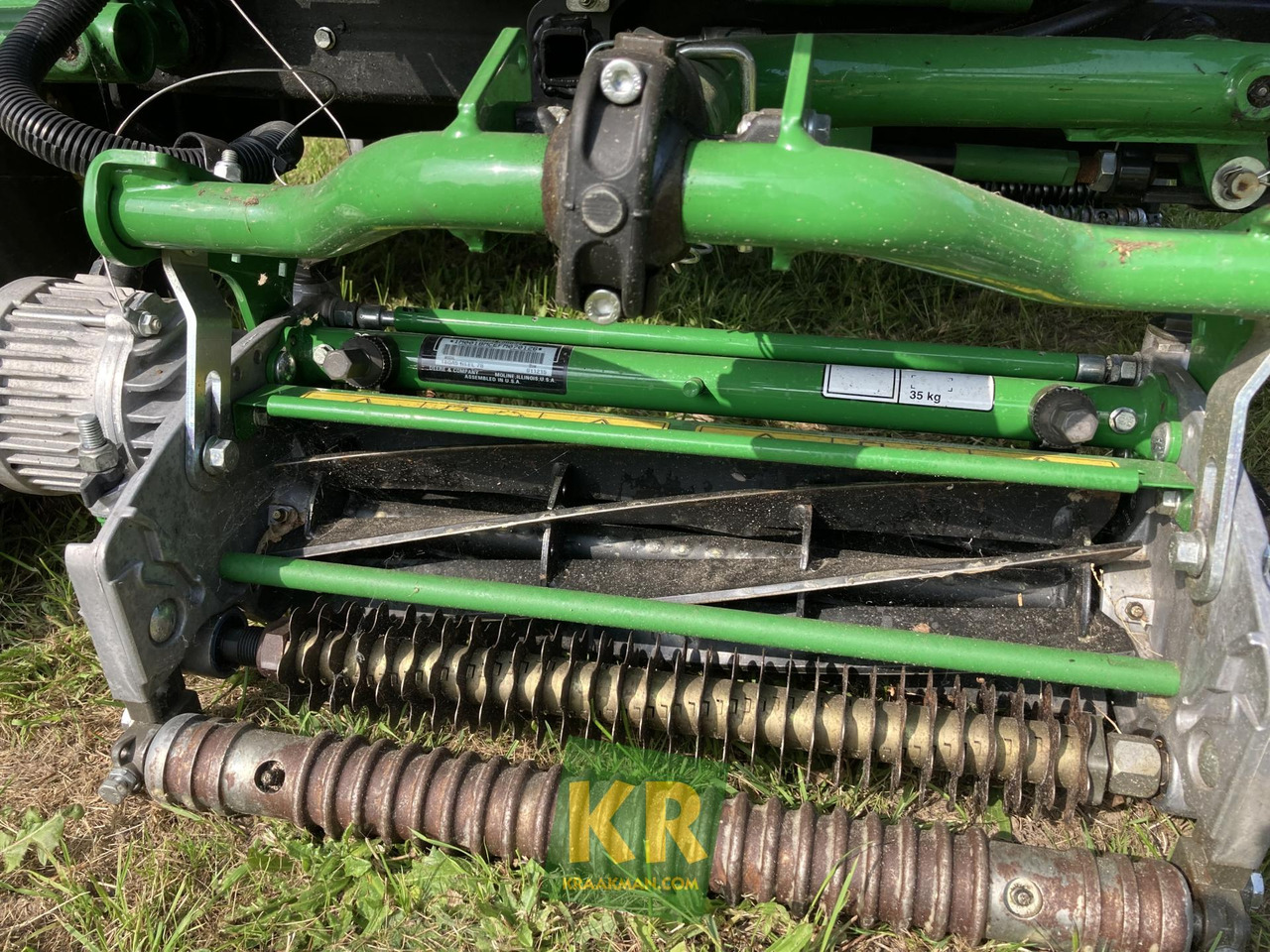 John Deere 8000A E-CUT  - Газонокосилка: фото 4 John Deere 8000A E-CUT  - Газонокосилка: фото 4