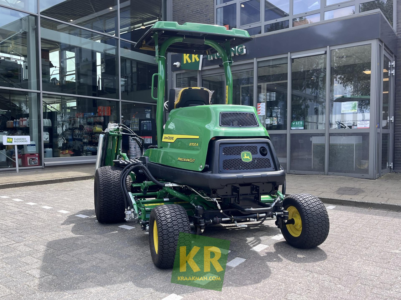 John Deere 8700A - Газонокосилка: фото 4 John Deere 8700A - Газонокосилка: фото 4