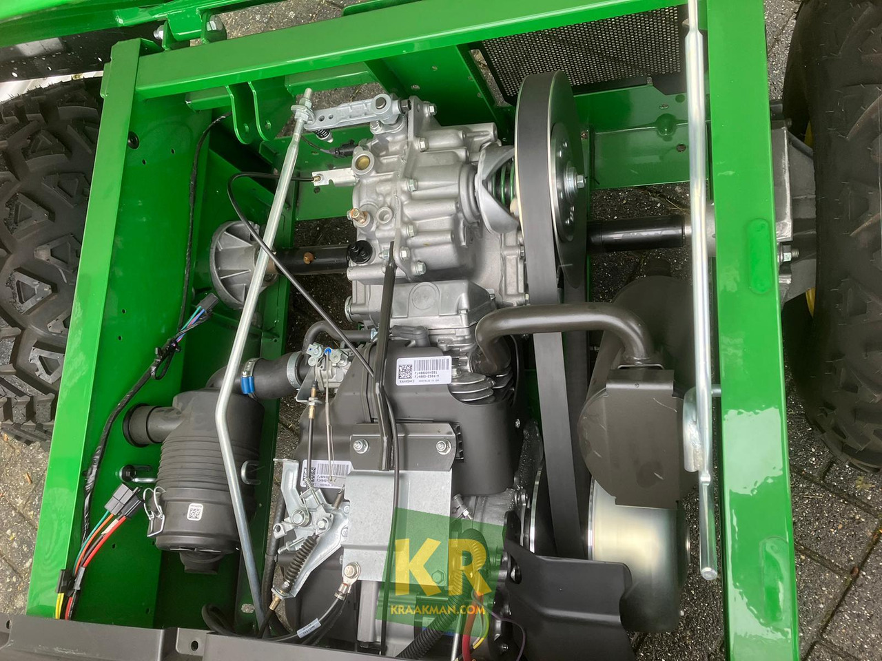John Deere TS 4X2 - Квадроцикл: фото 4 John Deere TS 4X2 - Квадроцикл: фото 4