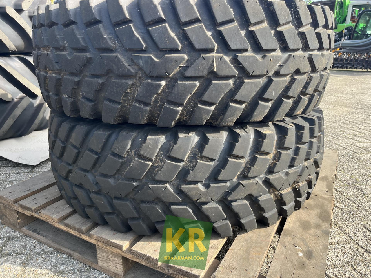 Nokian 360/80R24 Tri 2 Onbekend merk  - Шина для Сельскохозяйственной техники: фото 2 Nokian 360/80R24 Tri 2 Onbekend merk  - Шина для Сельскохозяйственной техники: фото 2