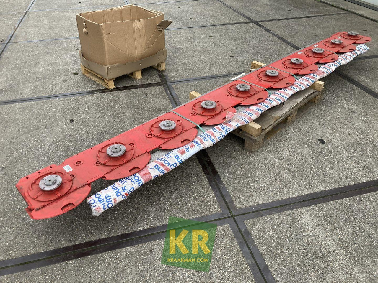 Pottinger Maaibalk Novacat 442 + S12 - Косилка: фото 3 Pottinger Maaibalk Novacat 442 + S12 - Косилка: фото 3