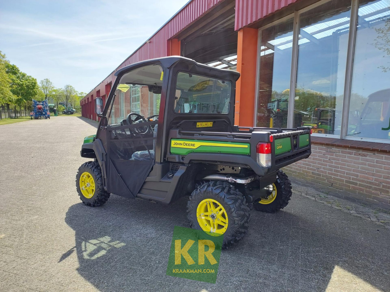 XUV835M John Deere - Квадроцикл: фото 3 XUV835M John Deere - Квадроцикл: фото 3
