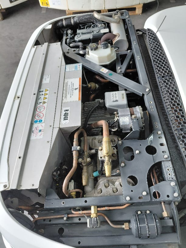 Thermo King T-1200R – GLW1019506 - Холодильная установка: фото 5 Thermo King T-1200R – GLW1019506 - Холодильная установка: фото 5