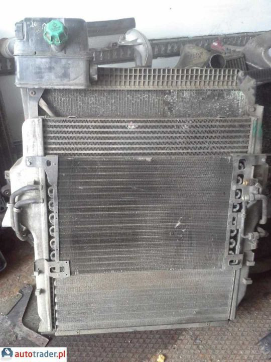 CHŁODNICA WODY MERCEDES ACTROS MP1 MP2 MP3 - Система охлаждения для Грузовиков: фото 2 CHŁODNICA WODY MERCEDES ACTROS MP1 MP2 MP3 - Система охлаждения для Грузовиков: фото 2