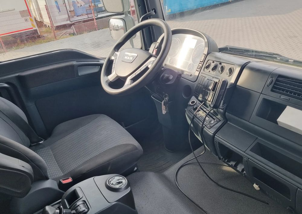 MAN TGM 18 340 - Мусоровоз: фото 5 MAN TGM 18 340 - Мусоровоз: фото 5