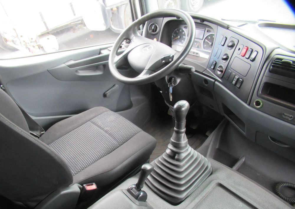 Mercedes-Benz Atego 1224 - Мусоровоз: фото 5 Mercedes-Benz Atego 1224 - Мусоровоз: фото 5