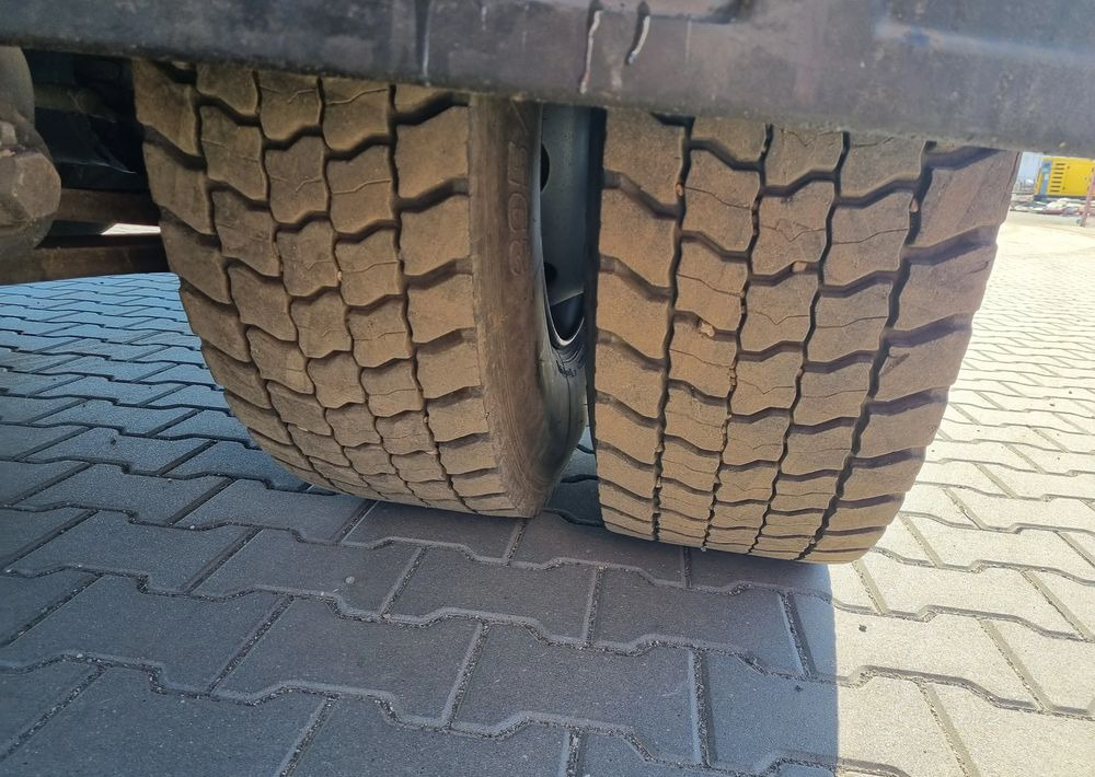 Грузовик с закрытым кузовом Renault Premium 270: фото 9 Грузовик с закрытым кузовом Renault Premium 270: фото 9