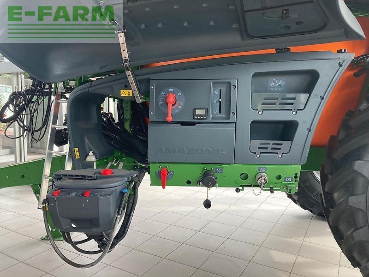 Прицепной опрыскиватель Amazone ux 6201 super: фото 11