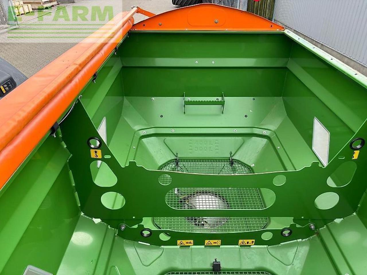 Разбрасыватель удобрений Amazone za-ts 4200: фото 15