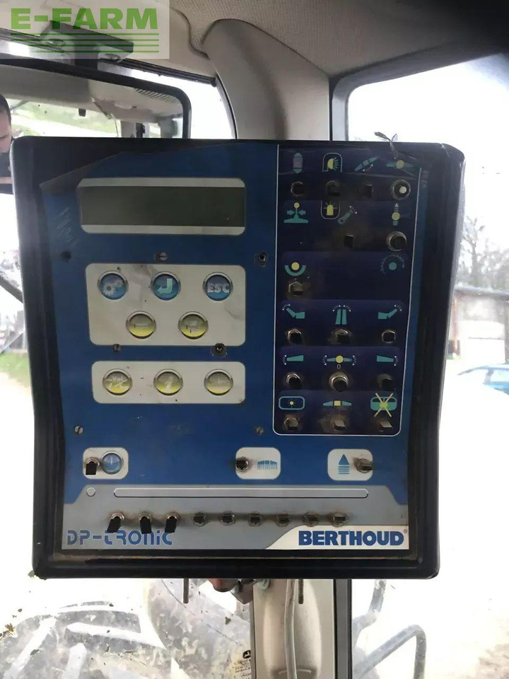 Прицепной опрыскиватель Berthoud tenor 35: фото 6