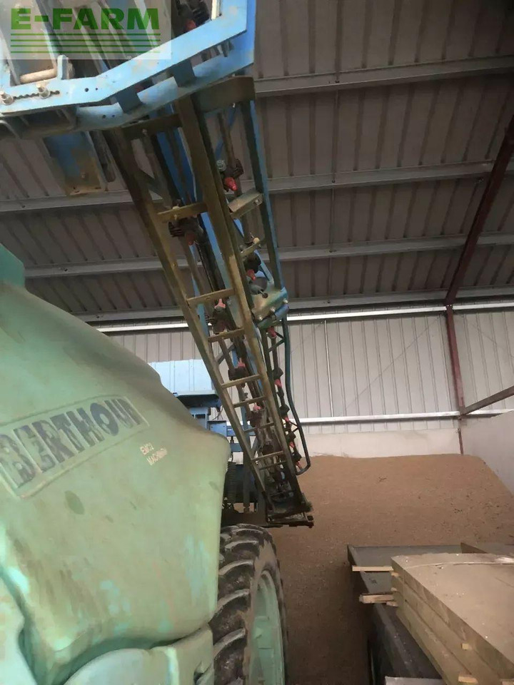 Прицепной опрыскиватель Berthoud tenor 35: фото 7