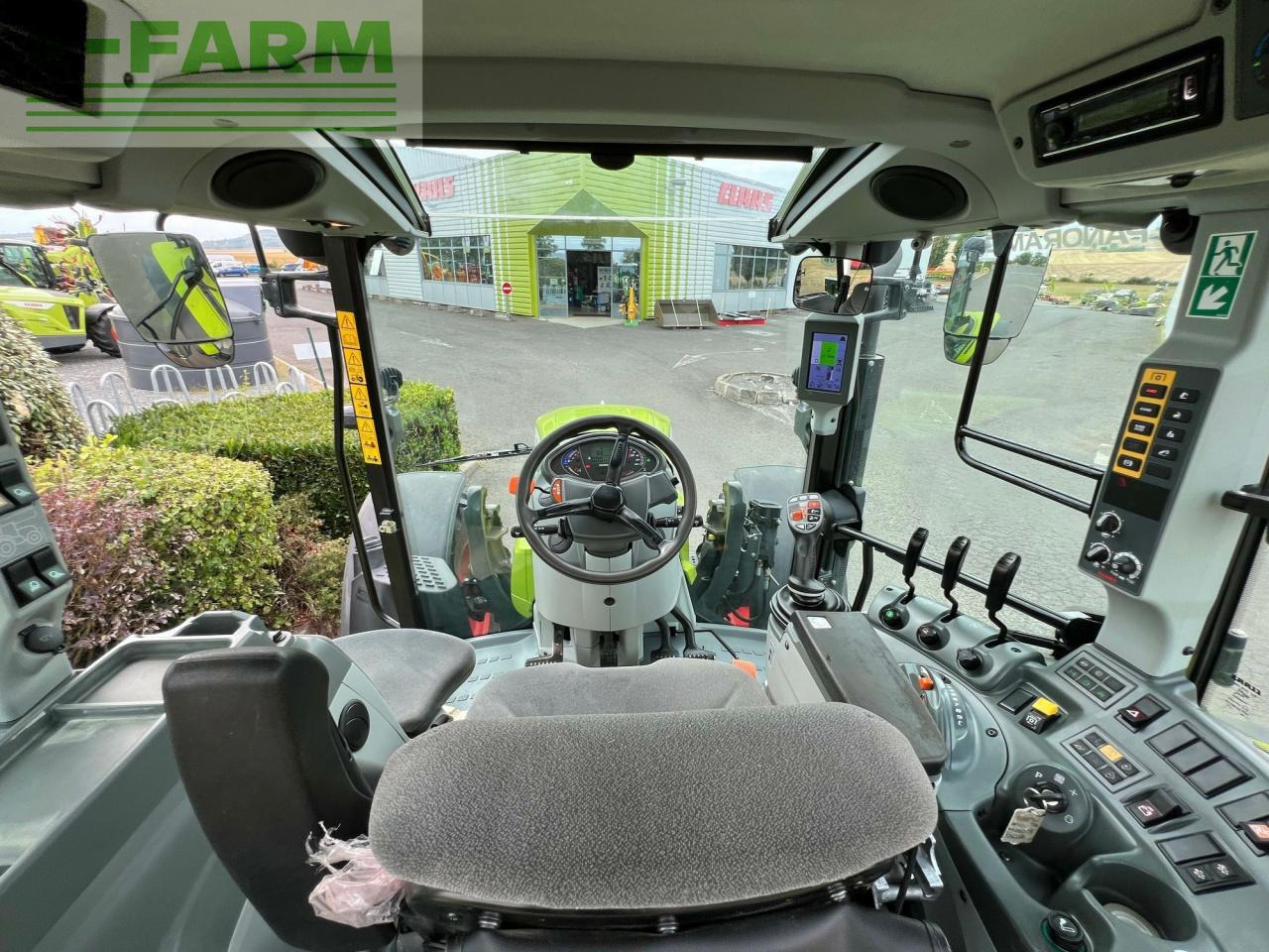 Трактор CLAAS arion 450 stage v: фото 12 Трактор CLAAS arion 450 stage v: фото 12