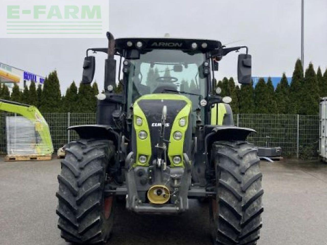 CLAAS arion 550 cmatic cebis CMATIC CEBIS - Трактор: фото 2 CLAAS arion 550 cmatic cebis CMATIC CEBIS - Трактор: фото 2