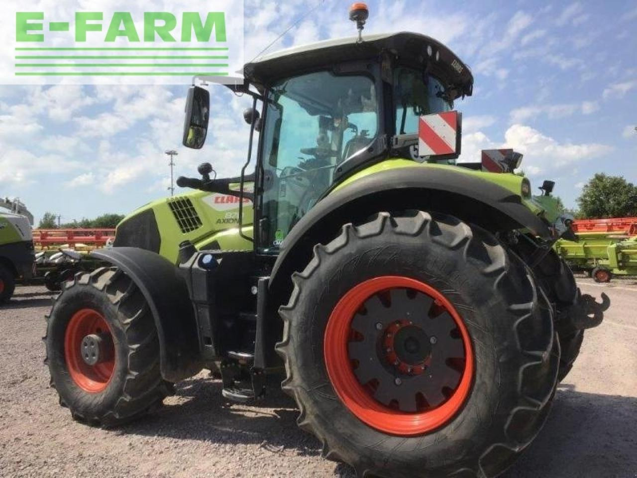 Трактор CLAAS axion 870: фото 6