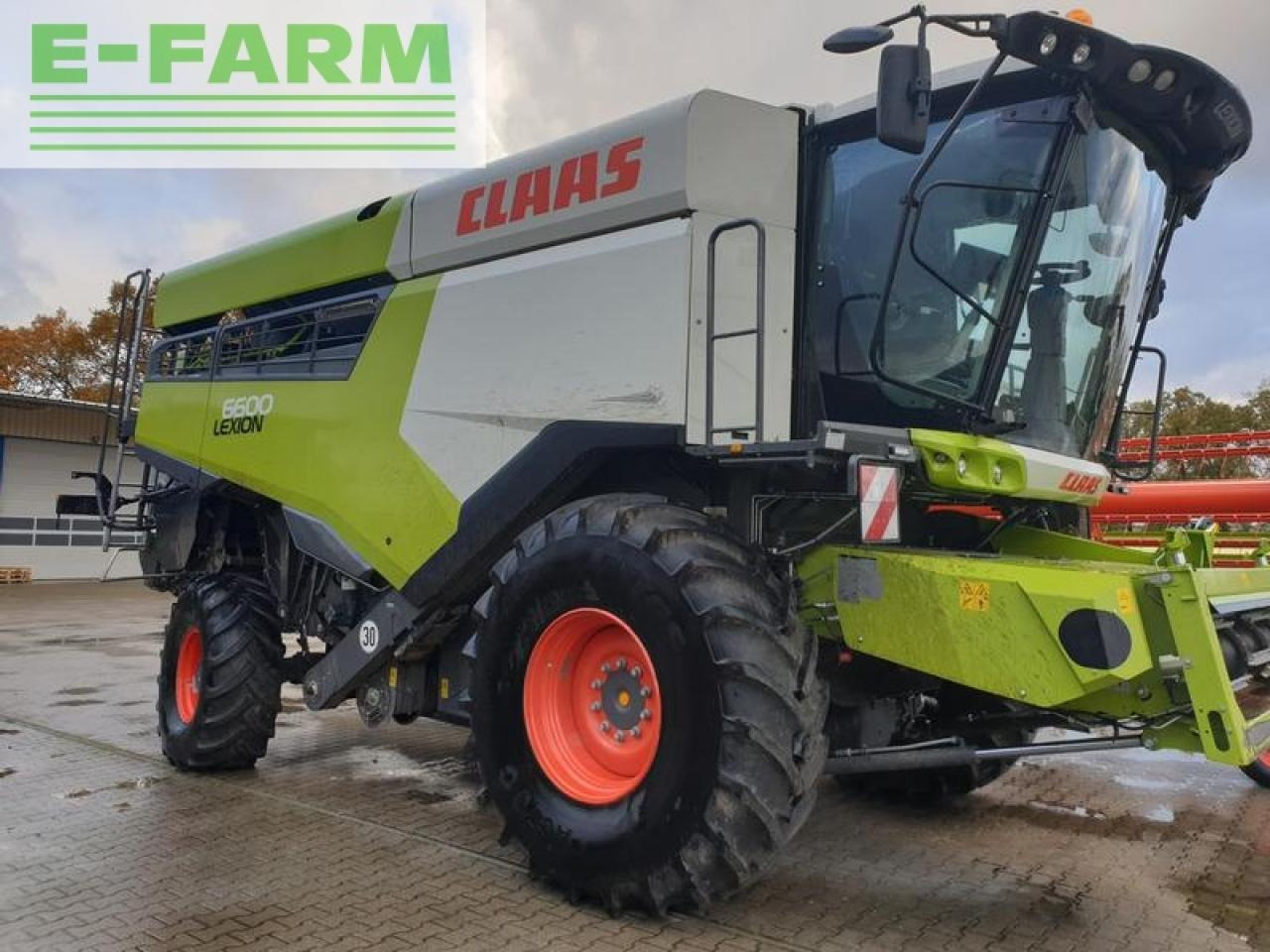 CLAAS lexion 6600 +vario 930 - Зерноуборочный комбайн: фото 1 CLAAS lexion 6600 +vario 930 - Зерноуборочный комбайн: фото 1