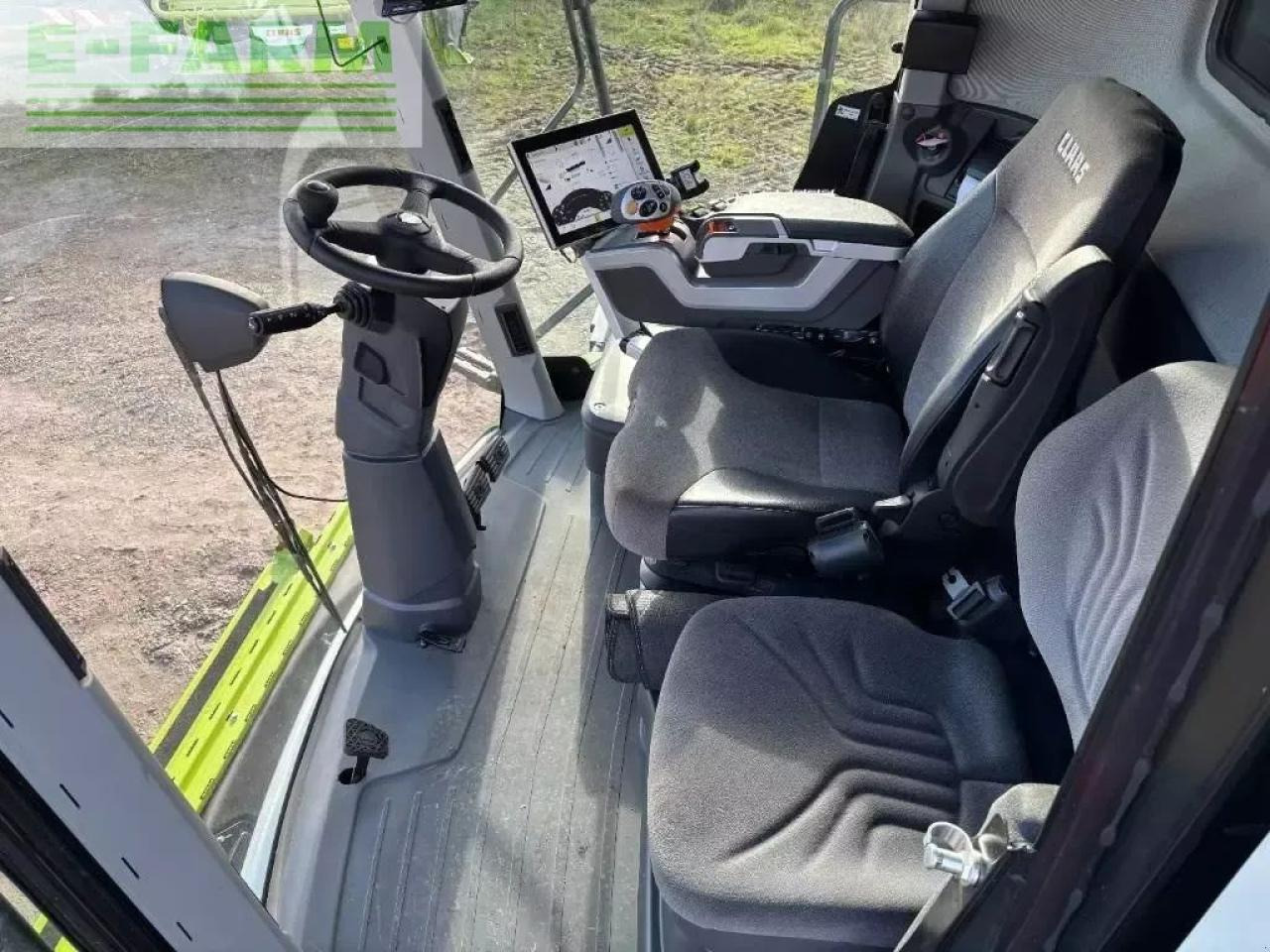 Зерноуборочный комбайн CLAAS lexion 8800 4wd: фото 13 Зерноуборочный комбайн CLAAS lexion 8800 4wd: фото 13