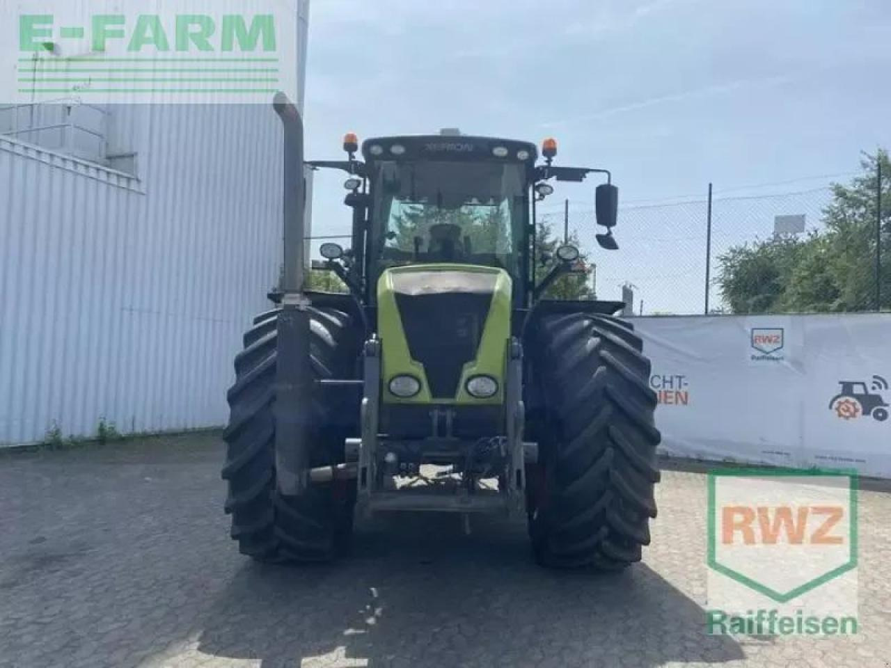 Трактор CLAAS xerion 3300 trac vc TRAC VC: фото 7