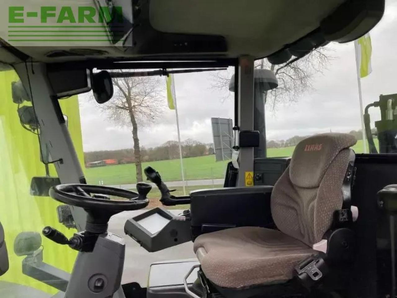 Трактор CLAAS xerion 3800 trac vc TRAC VC: фото 10