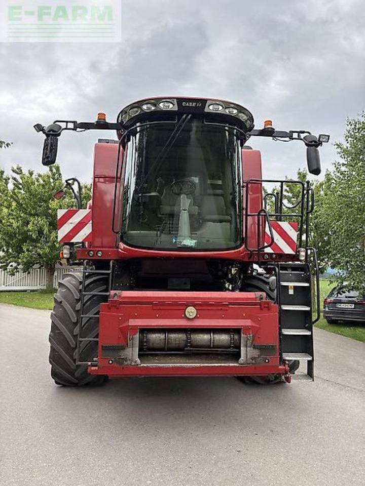 Case-IH axial-flow 6140 - Зерноуборочный комбайн: фото 2 Case-IH axial-flow 6140 - Зерноуборочный комбайн: фото 2