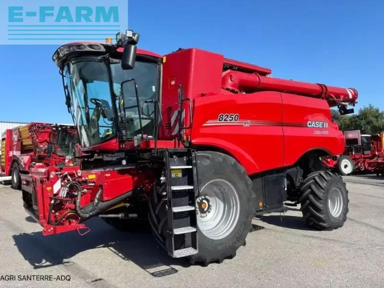 Case-IH axial-flow 8250 - Зерноуборочный комбайн: фото 4 Case-IH axial-flow 8250 - Зерноуборочный комбайн: фото 4