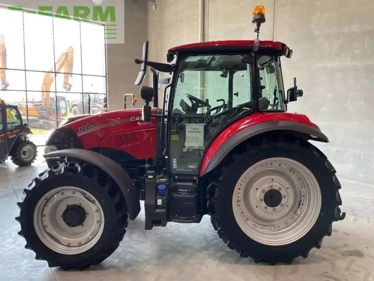 Case-IH farmall 100 c - Трактор: фото 5 Case-IH farmall 100 c - Трактор: фото 5