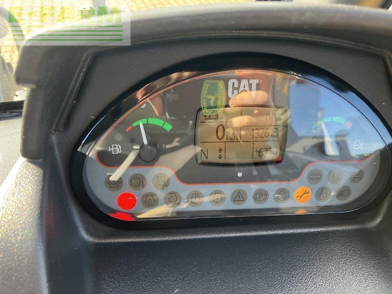 Телескопический погрузчик Caterpillar th 407: фото 6 Телескопический погрузчик Caterpillar th 407: фото 6