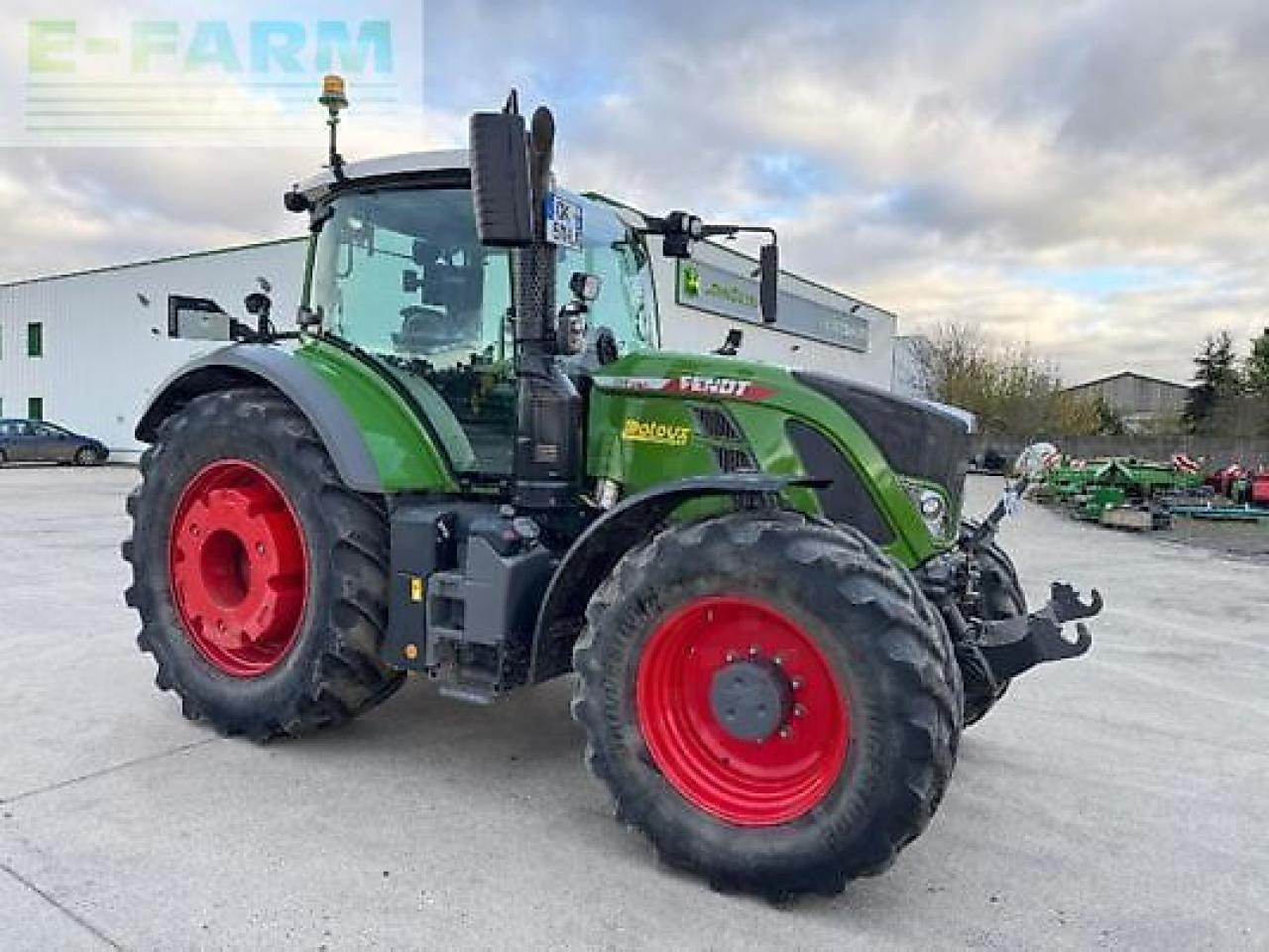 Fendt 724 profi plus - Трактор: фото 3 Fendt 724 profi plus - Трактор: фото 3