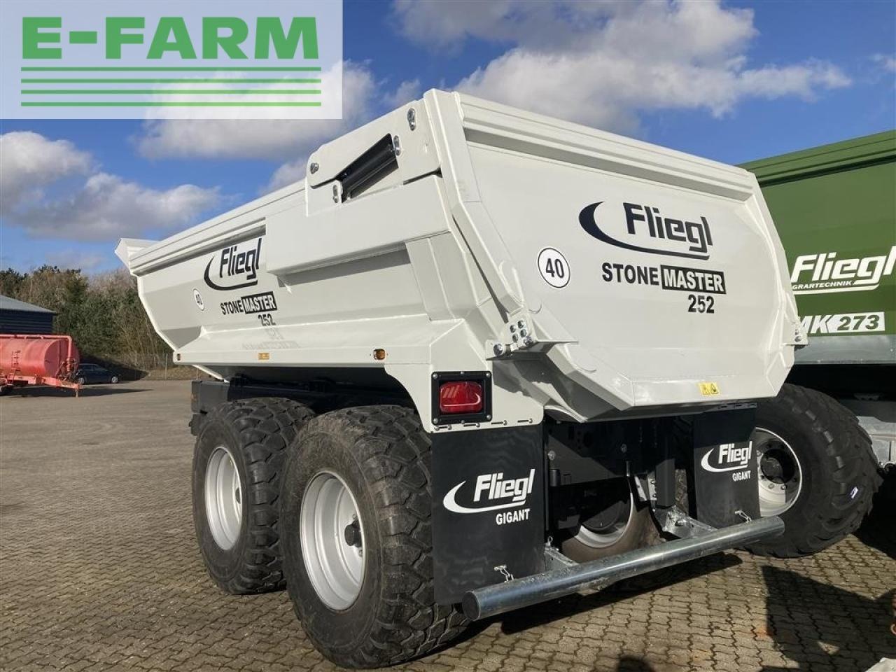 Fliegl stone master 252 profi - Сельскохозяйственный прицеп-самосвал: фото 3 Fliegl stone master 252 profi - Сельскохозяйственный прицеп-самосвал: фото 3