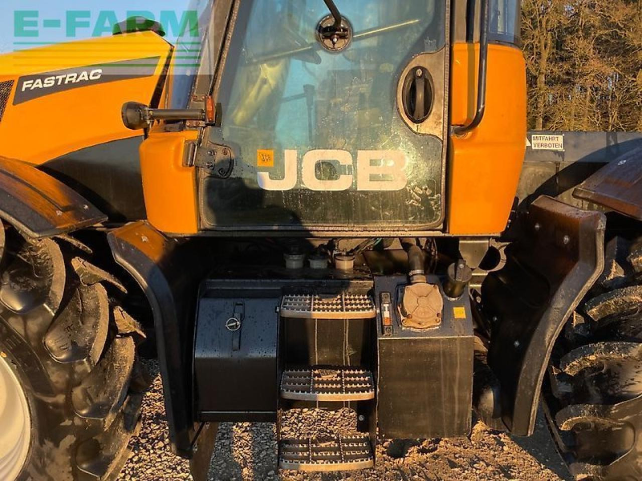 Трактор JCB fastrac 3200: фото 14