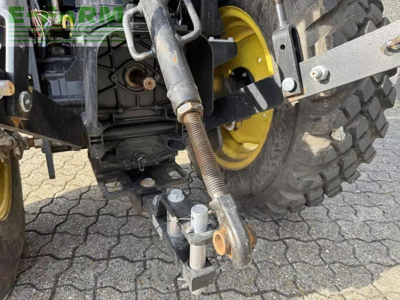 Трактор John Deere 2038r: фото 12 Трактор John Deere 2038r: фото 12