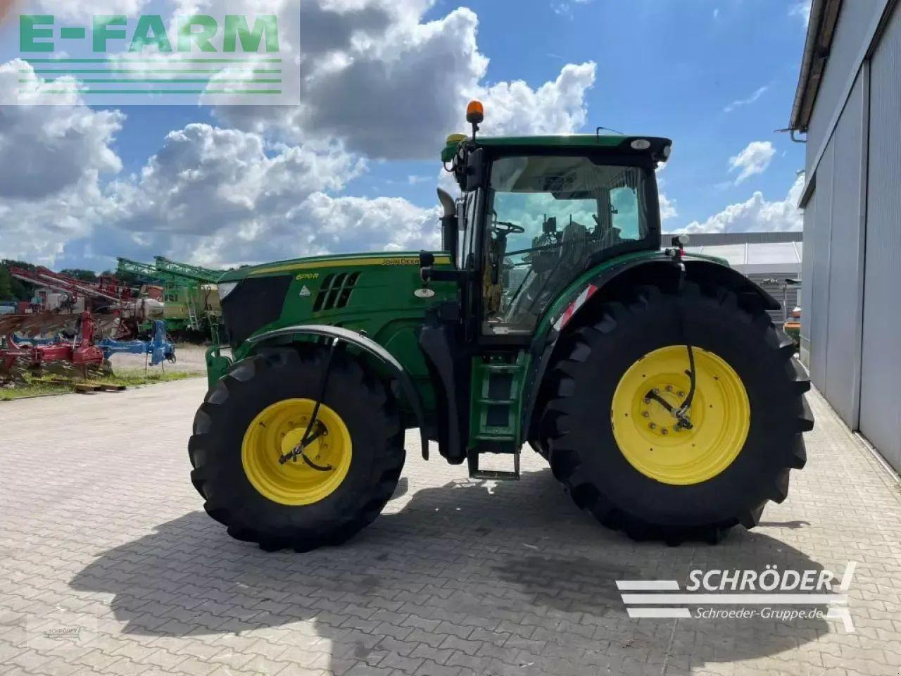 John Deere 6170 r - Трактор: фото 4 John Deere 6170 r - Трактор: фото 4