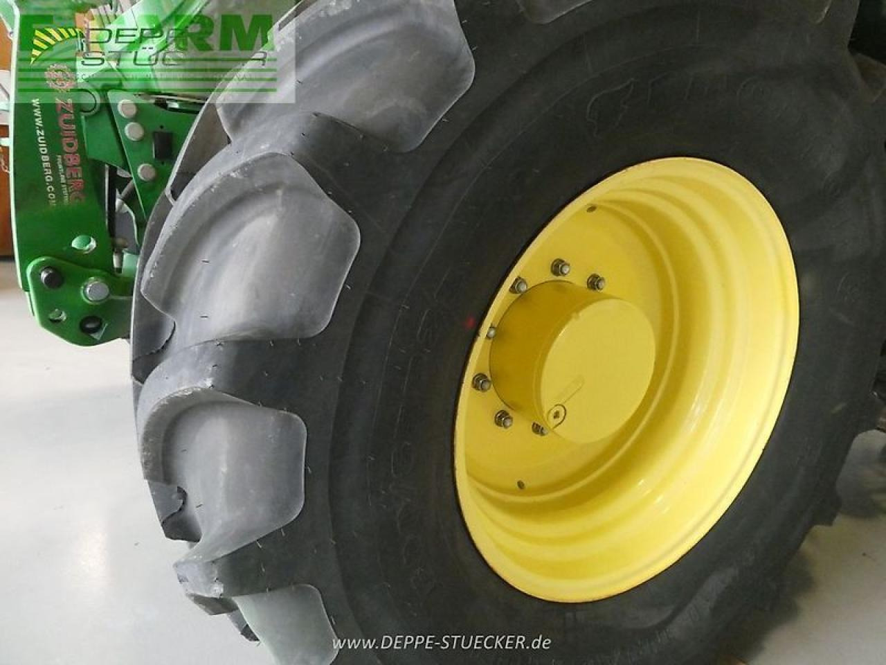 Трактор John Deere 6170m: фото 18