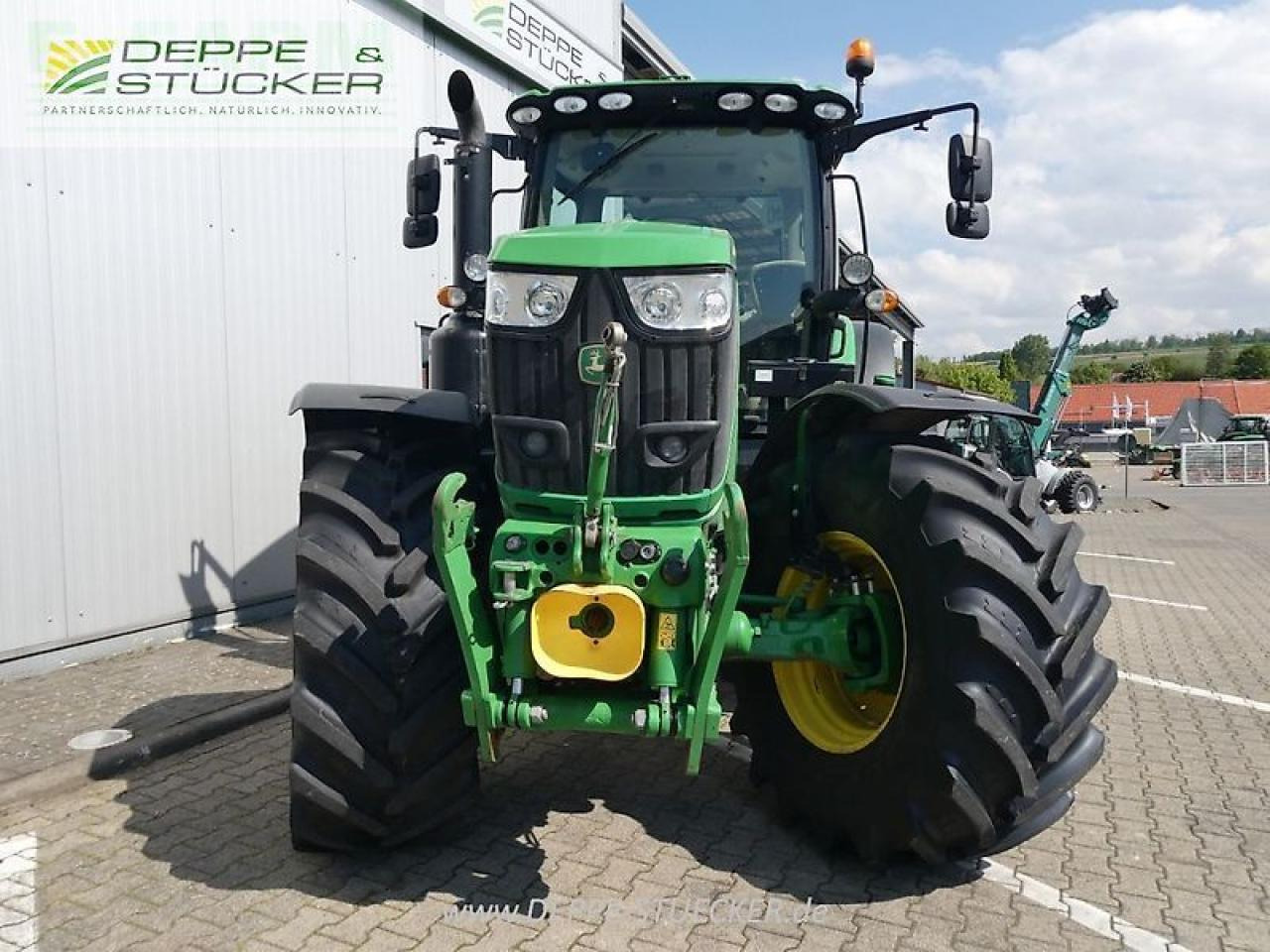 John Deere 6195r - Трактор: фото 2 John Deere 6195r - Трактор: фото 2