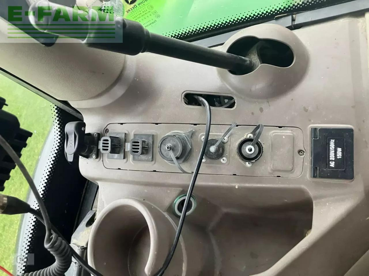 Трактор John Deere 6215r: фото 27