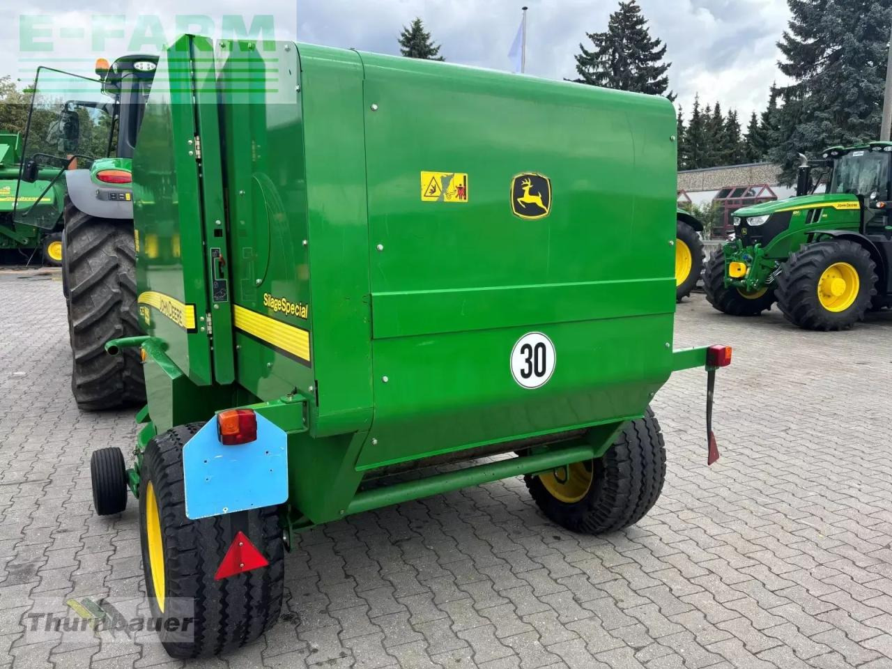 John Deere 623 - Пресс-подборщик тюковый: фото 3 John Deere 623 - Пресс-подборщик тюковый: фото 3