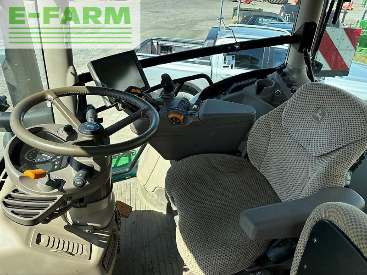 Трактор John Deere 6250r: фото 10 Трактор John Deere 6250r: фото 10