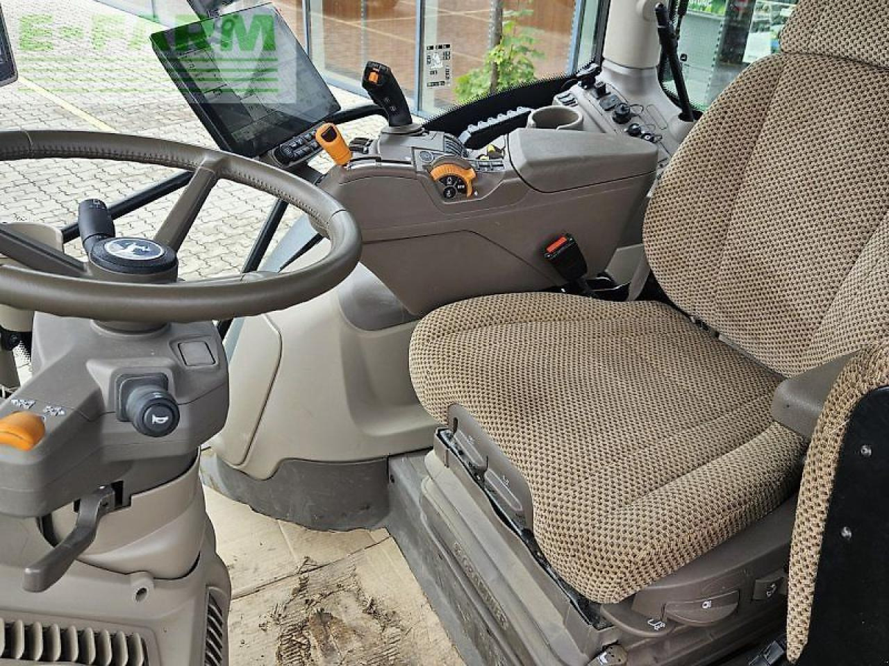Трактор John Deere 6r 150 mit 623r frontlader: фото 7